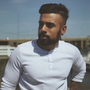 Meet your Posher, Javaid